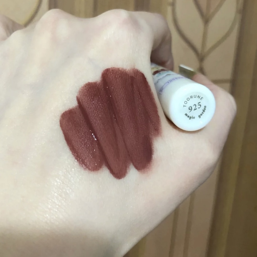 Son kem TOORUNE vỏ trắng mịn lì mềm môi lì Magic Garden Air Lip Powder Cream lâu trôi TRUN08