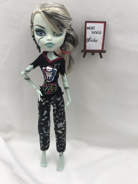 Búp bê monster high. Búp bê MH. Mã MHT