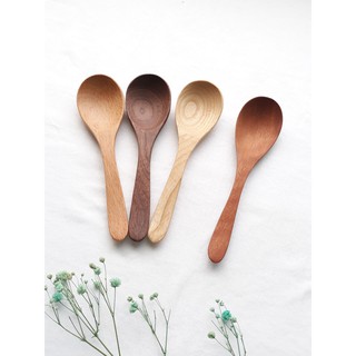 Thìa gỗ ăn cơm, chè 15.5 cm x 4 cm gỗ đẹp