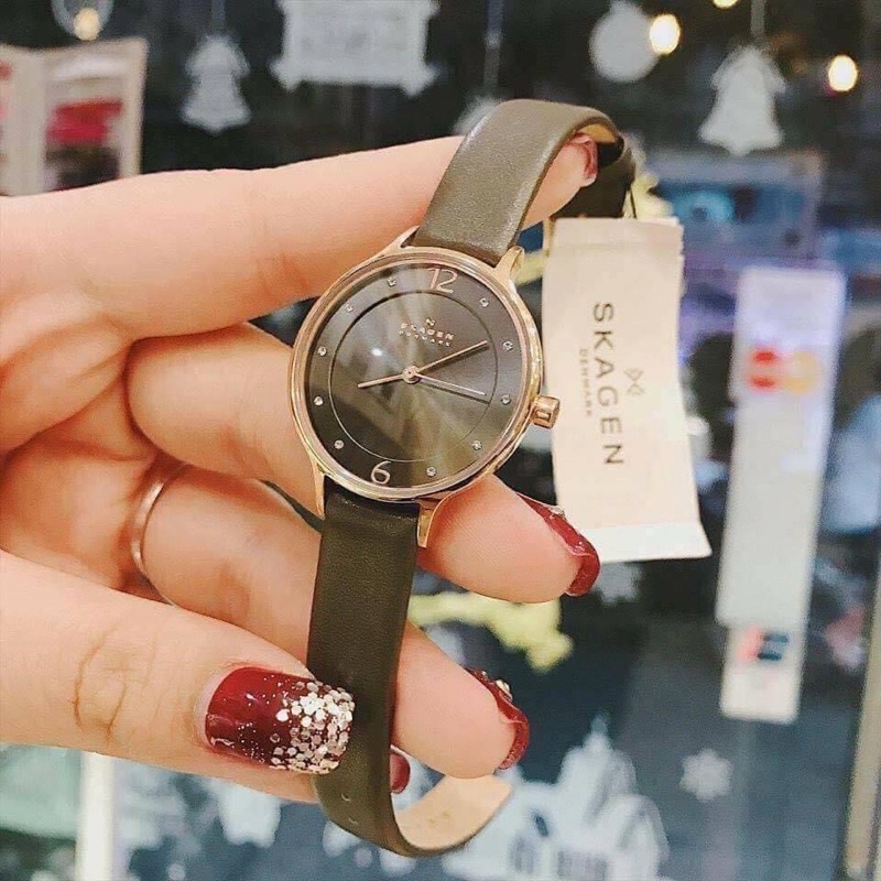 Đồng hồ Nữ dây da nâu skagen nữ tính case 29mm thời trang