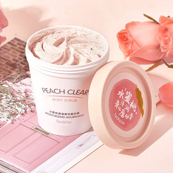 Kem tẩy tế bào chết từ trái đào Body Peach Feotznw Peach Clear Body Scrub (200ml) dưỡng ẩm và làm trắng da