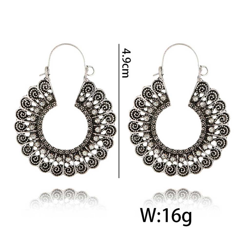 Khuyên Tai Tròn Khắc Hoa Văn Rỗng Bằng Đồng Phong Cách Bohemian