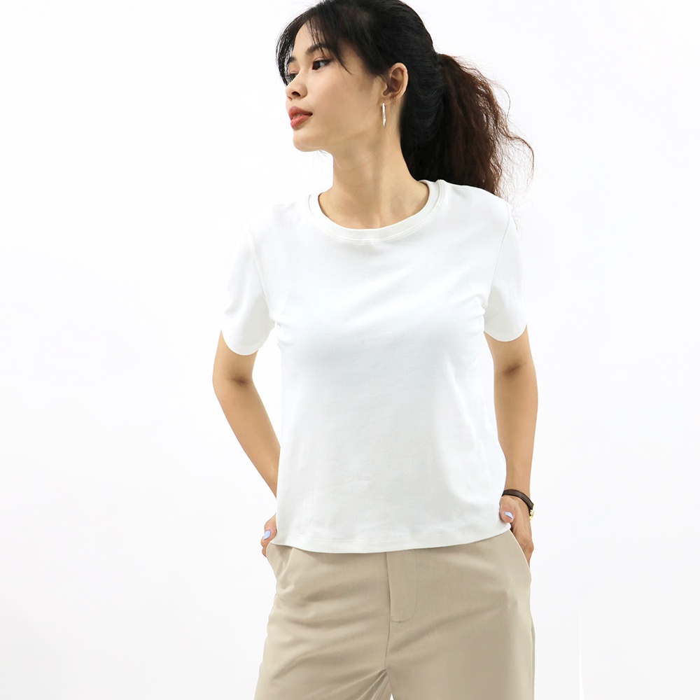 Áo thun ôm trơn – Fitted T-shirt