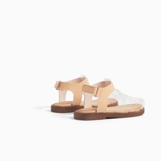 Sandal trong suốt Zara 2019