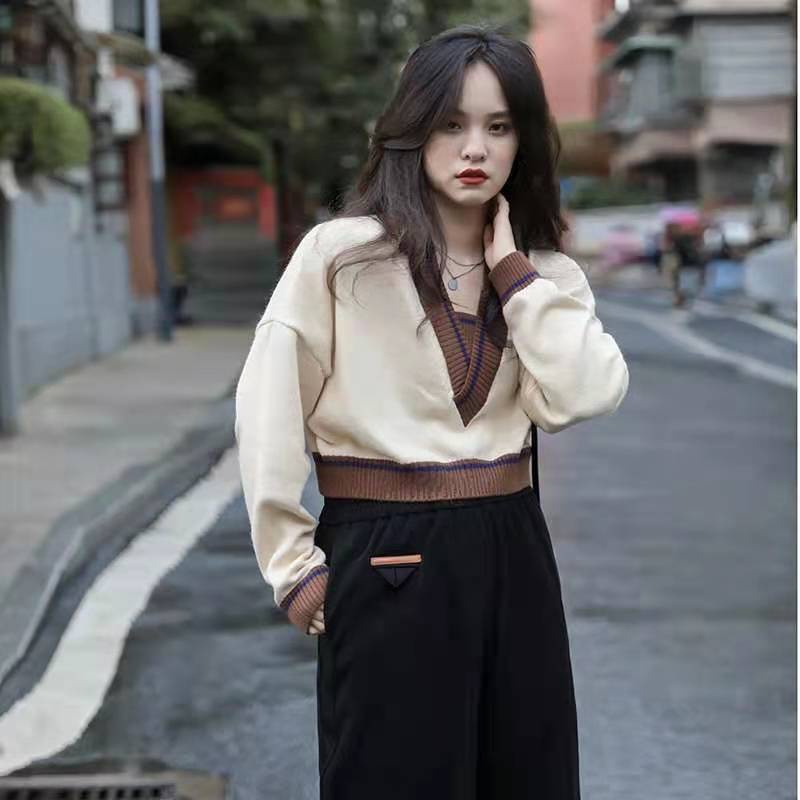 Áo len tay dài cổ chữ v phong cách hàn quốc