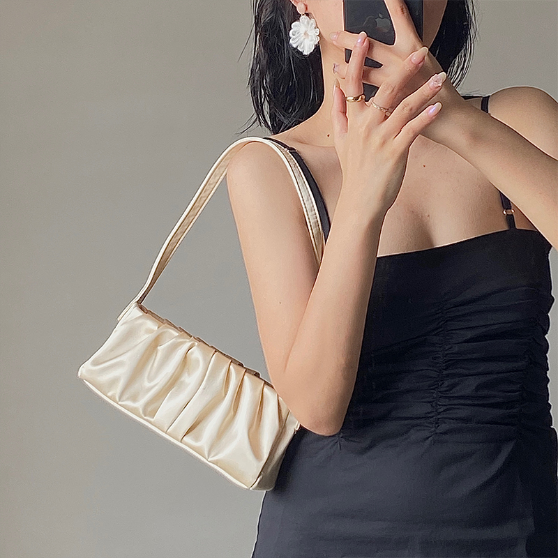 Túi vải xếp ly thời trang cổ điển sang trọng cho nữ