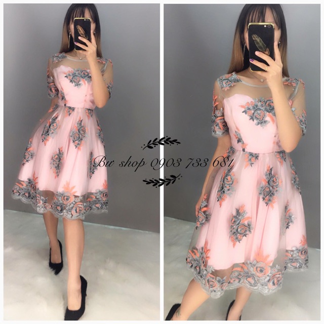 Đầm xoè công chúa tay lỡ ren hoa nổi