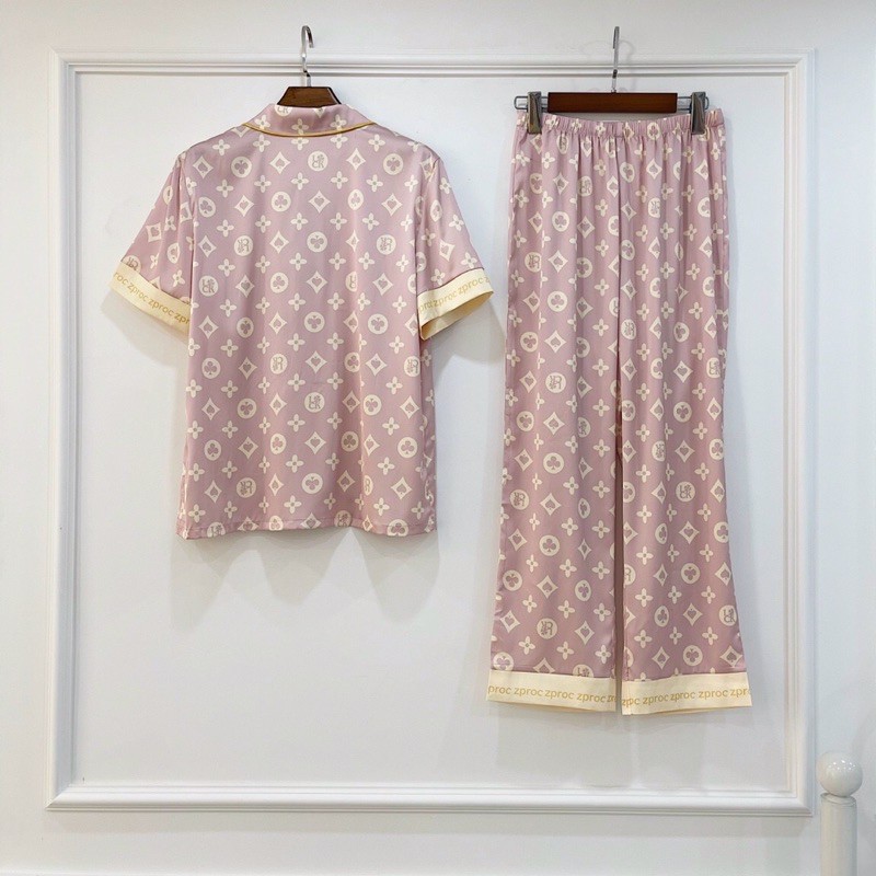 Pijama cộc đùi — dài McQ Hồng lụa satin cao cấp quảng châu