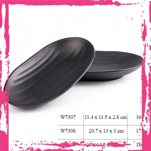 Đĩa nhựa đen Hàn Quốc hình oval đựng thịt nướng BBQ 21*13 cm W7308