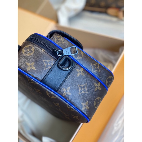 Túi lv đeo chéo nam
