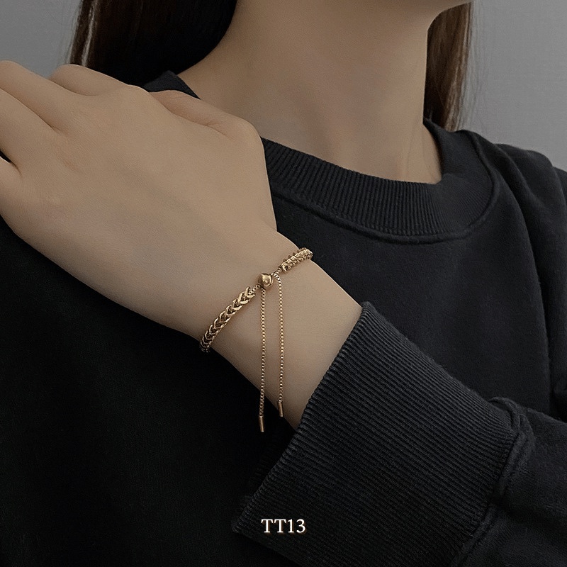 Vòng tay titan mẫu mới không đen gỉ thời trang unisex  Hottrend Annie TT13