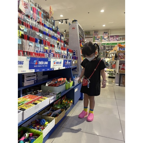 Giày xuất dư cho cả gia đình💚