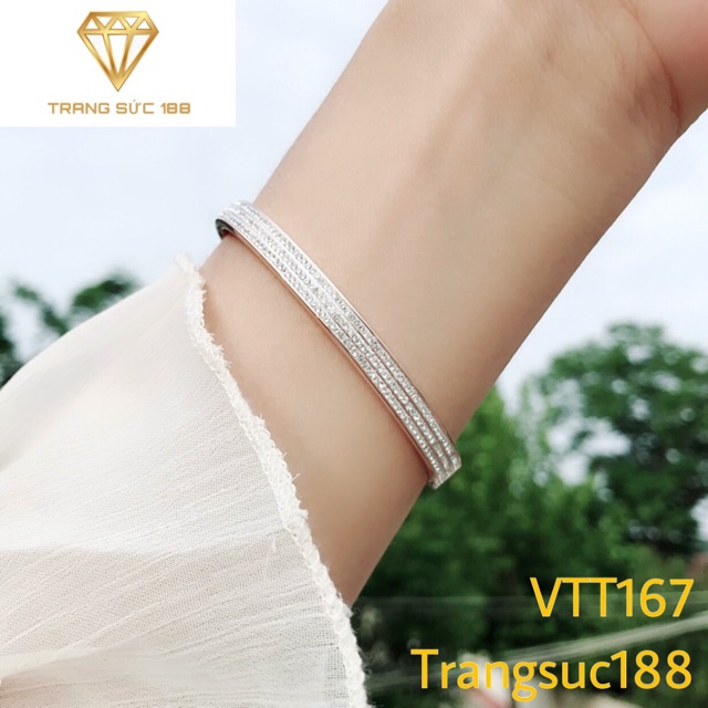 Vòng tay titan hột 3 hàng đá xinh VTT167