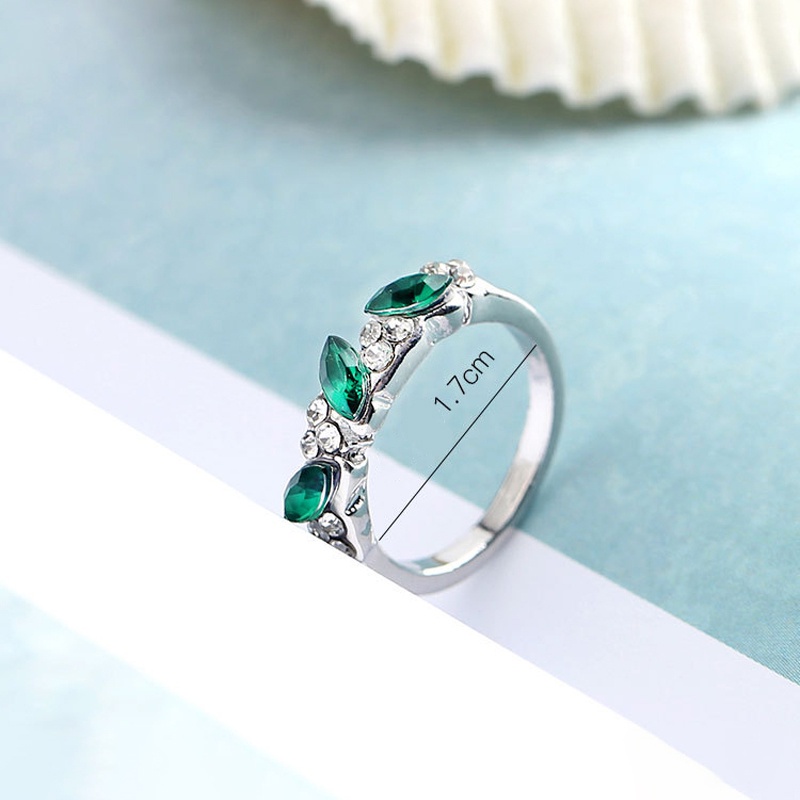 Nhẫn Thời Trang Đính Đá Pha Lê Xanh Lá Sang Trọng Phong Cách Vintage Cho Nữ
