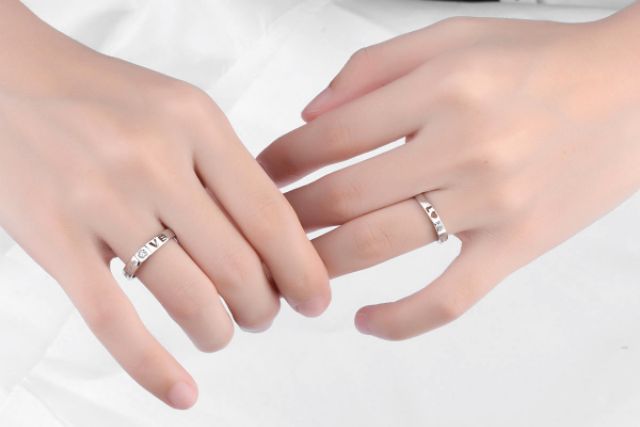 NHẪN ĐÁ LOVE TÌNH YÊU