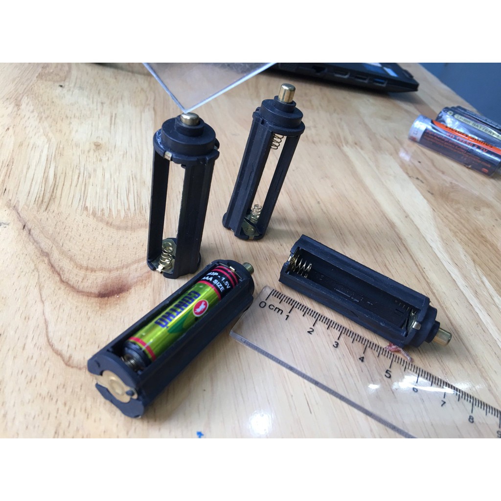 Giá gắn 3 pin AAA cho đèn pin siêu sáng, vỏ đựng 3 pin AAA cho đèn pin, sạc cốc tiện dụng
