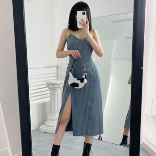 Đầm 2 dây sọc xanh xẻ tà