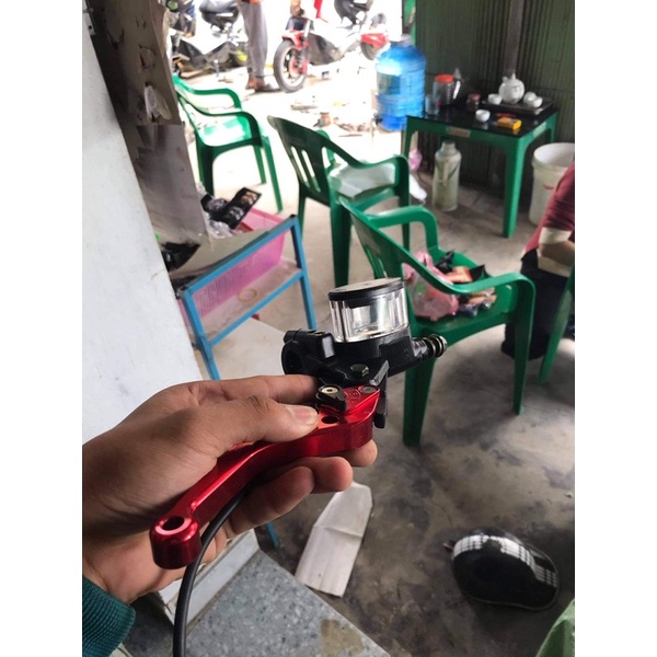 Tay phanh bình dầu lắp cho các loại  xe điện xe máy