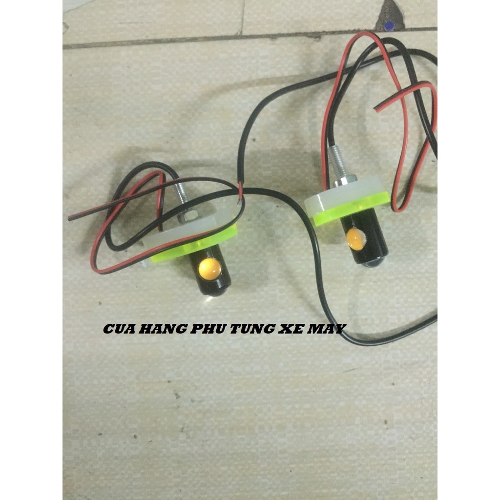 Đèn Xi nhan sau Nuti lông đền - 1 cặp