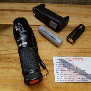 Đèn pin siêu sáng Zoom X800 Shadowhawk