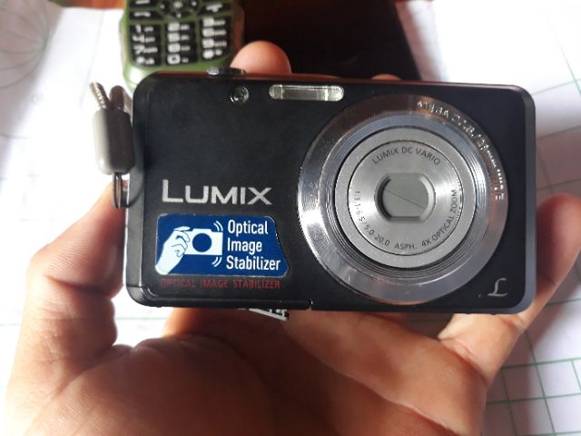 Máy ảnh panasonic lumix fh4