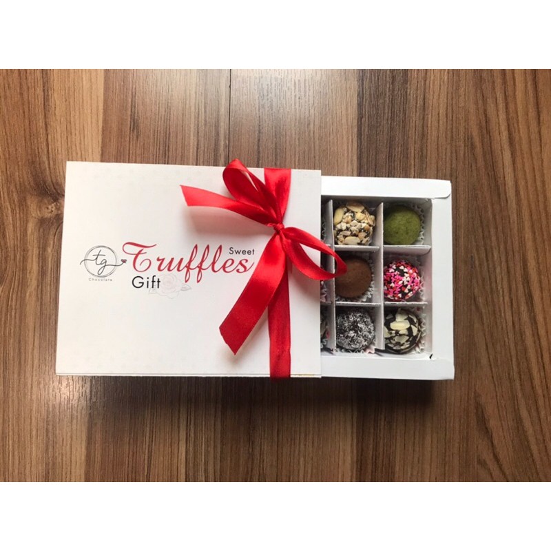 Hộp quà tặng Socola tươi Truffles SWEET tặng Valentine 14/2 | BigBuy360 - bigbuy360.vn