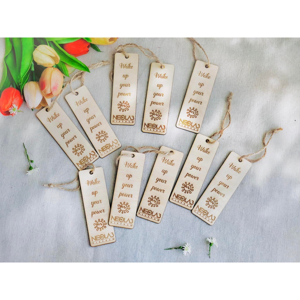 BOOKMARK GỖ KHẮC THEO YÊU CẦU