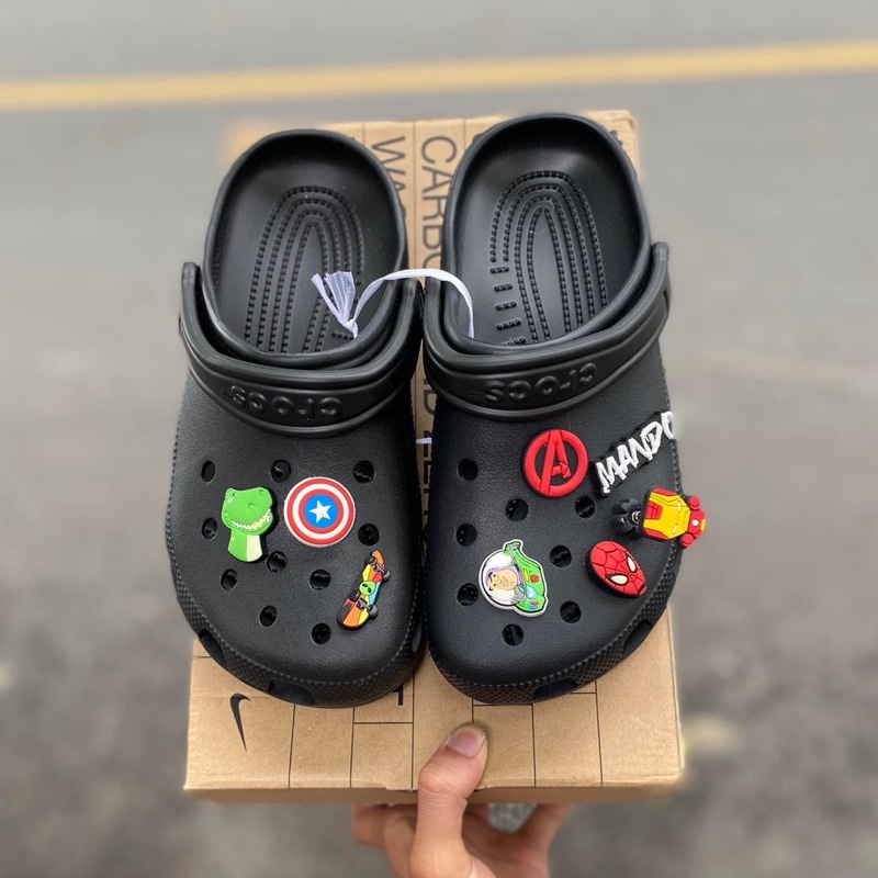 Chính hãng Dép Crocs trắng đen
