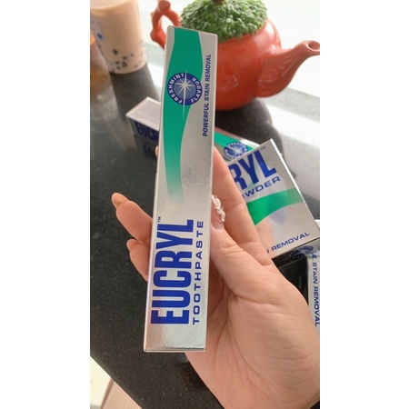 Kem Đánh Răng Tẩy Trắng Eucryl Toothpaste 62g [NHẬP KHẨU CHÍNH HÃNG 100%]