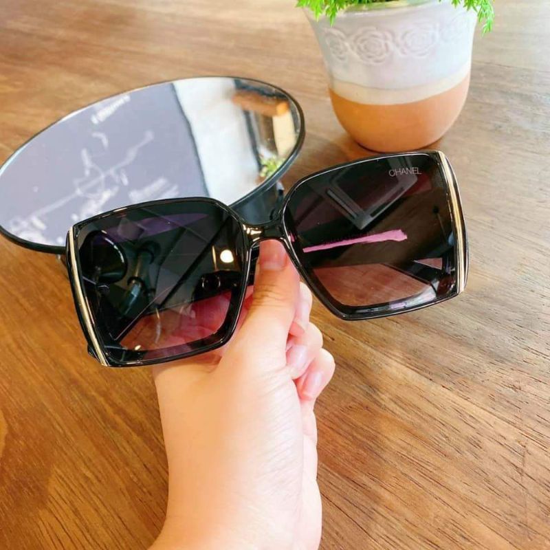 Sỉ Mắt Kính Chanell