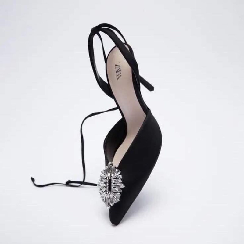 Giày cao gót zara đính đá vuông