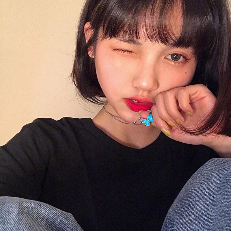 Vòng Đeo Tay Hình Bướm Xanh Kiểu Hàn Quốc Đơn Giản Xinh Xắn