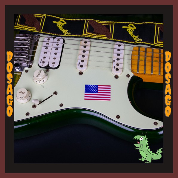 Decal dán đàn guitar - trang trí và che khuyết điểm