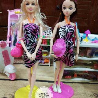 Đầm dạo phố cho búp bê (mẫu giao ngẫu nhiên)