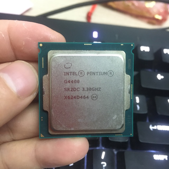 Cpu G4400 socket 1151 tặng kèm fan zin bảo hành 3 tháng lỗi 1 đổi 1