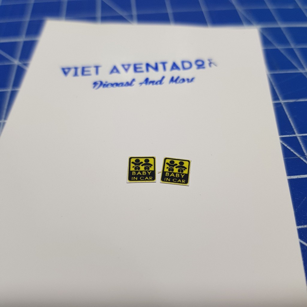 Tem đăng kiểm cho xe ô tô mô hình