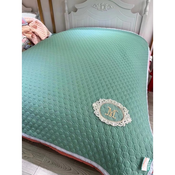 CHĂN ĐŨI MÙA HÈ TRẦN TRÁM ,TRÀN DÀI MẪU 1 MẦU VÀ HOA SIZE 2M*2M3 HÀNG NHẬP MỚI