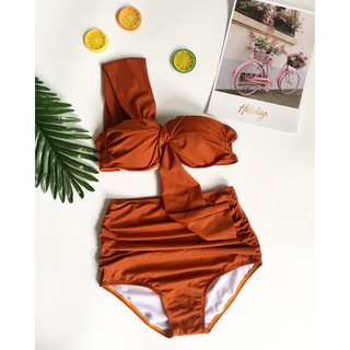 Bikini lệch vai hồng ruốc