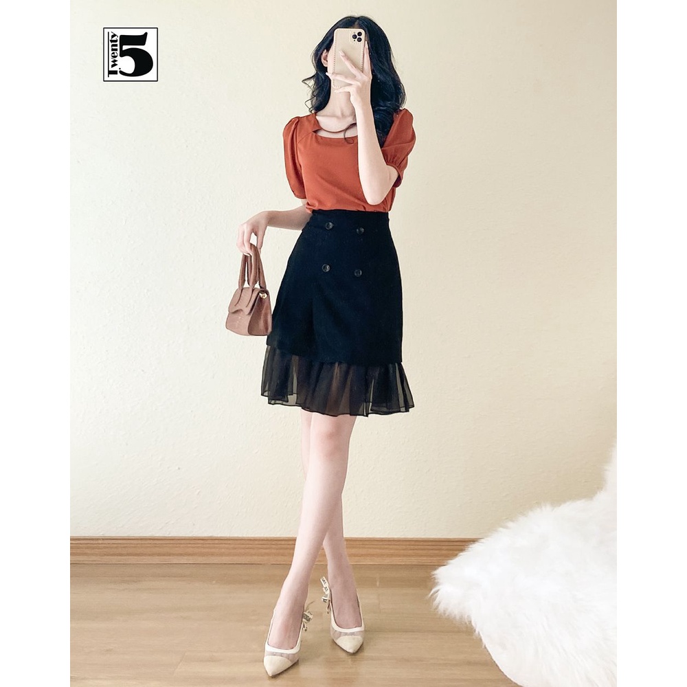 Chân váy công sỡ đắp tà 2 hàng khuy gấu váy phối voan Twentyfive T337