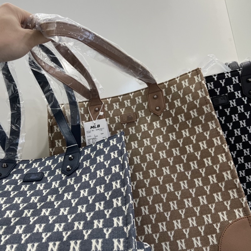 [Tặng Túi Giấy] Túi Totebag M L B Mono 3 Màu TQXK