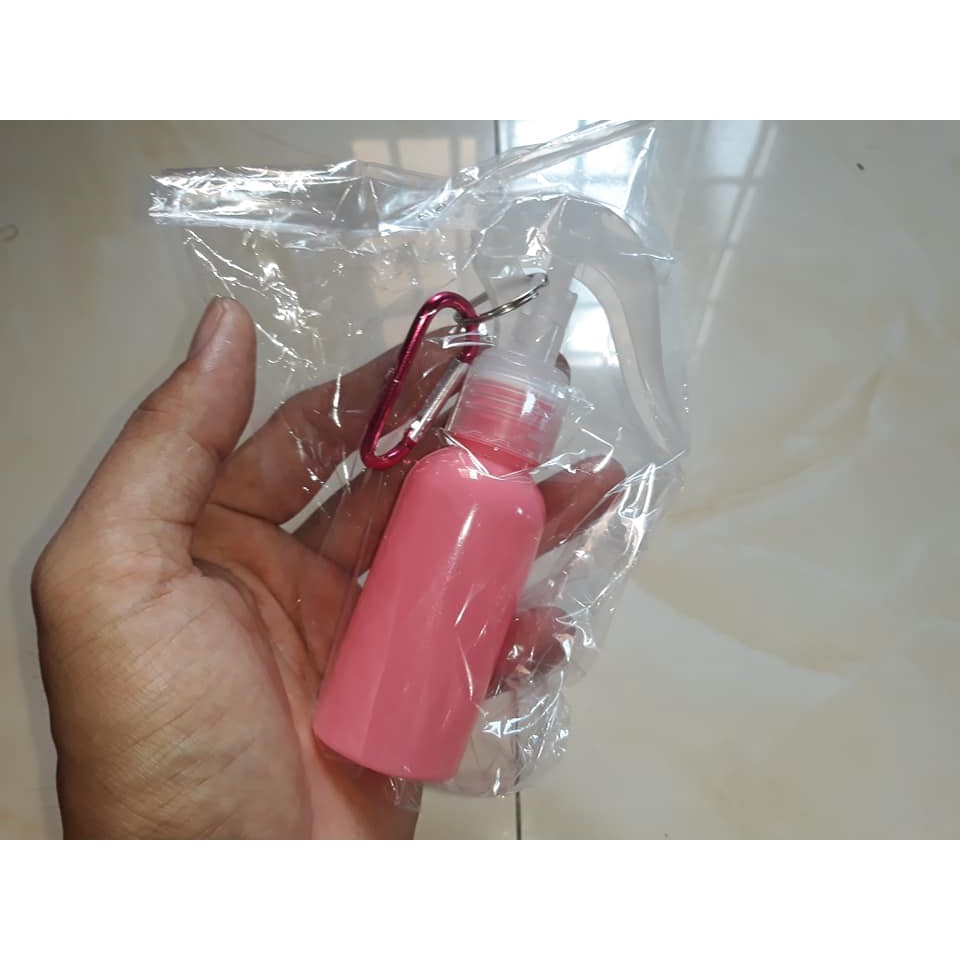 Chai Xịt Phun Sương Xịt Khuẩn Mini Có Móc Khóa, Treo xe, Treo Ba Lô, Bỏ Túi