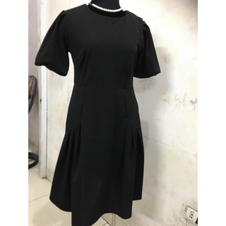 đầm Calvin Klein size 6 màu xanh, đen