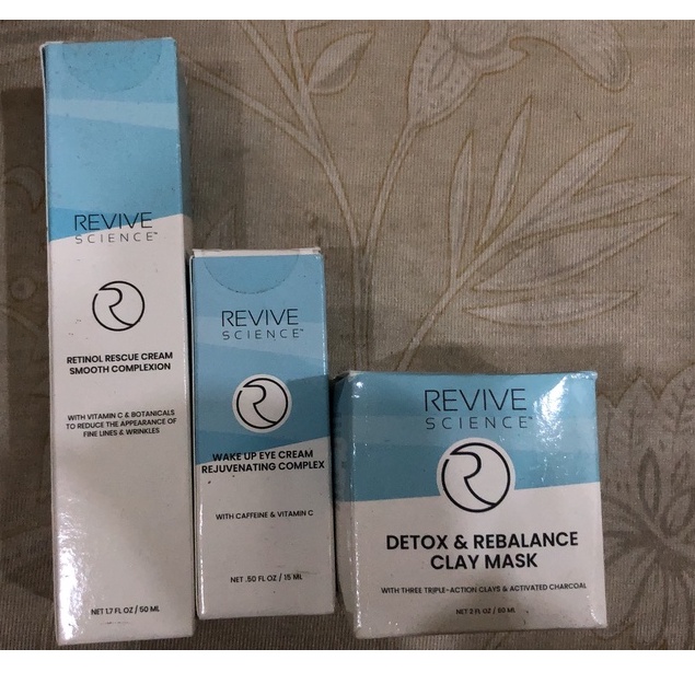 REVIVE SCIENCE WAKE UP EYE CREAM REJUVENATING COMPLEX WITH CAFFEINE & VITAMIN C NET.50 FL OZ / 15 ML