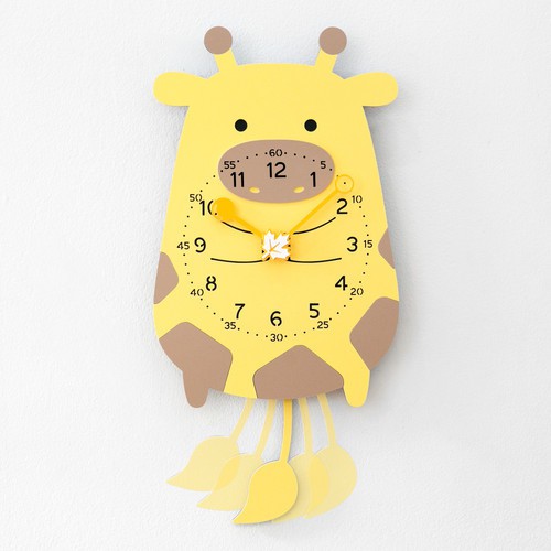 [Design by Moro Korea] Đồng hồ treo tường, đồng hồ trang trí decor mọi không gian hình hươu cao cổ - Giraffe wall clock