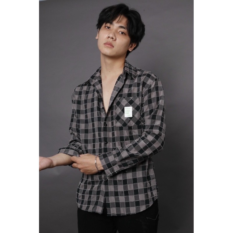 Sơ mi caro nam không nhăn vải mát, thiết kế