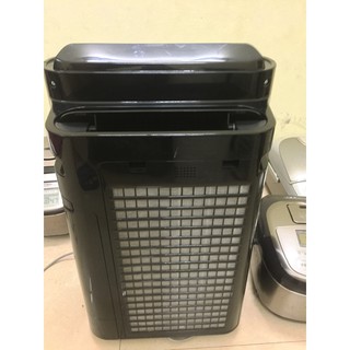 Máy lọc không khí kiêm tạo ẩm Sharp KC-D70