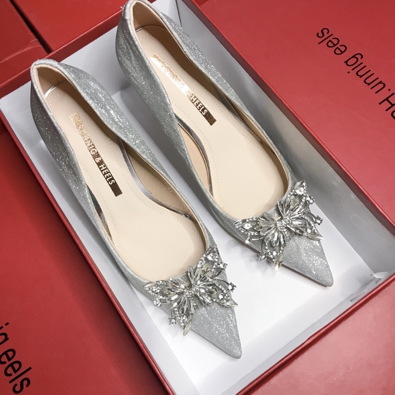 Giày cao gót 8p bọc lụa nhũ đính đá nơ siêu hot hit Full box hàng nhập QCCC RH-828-30