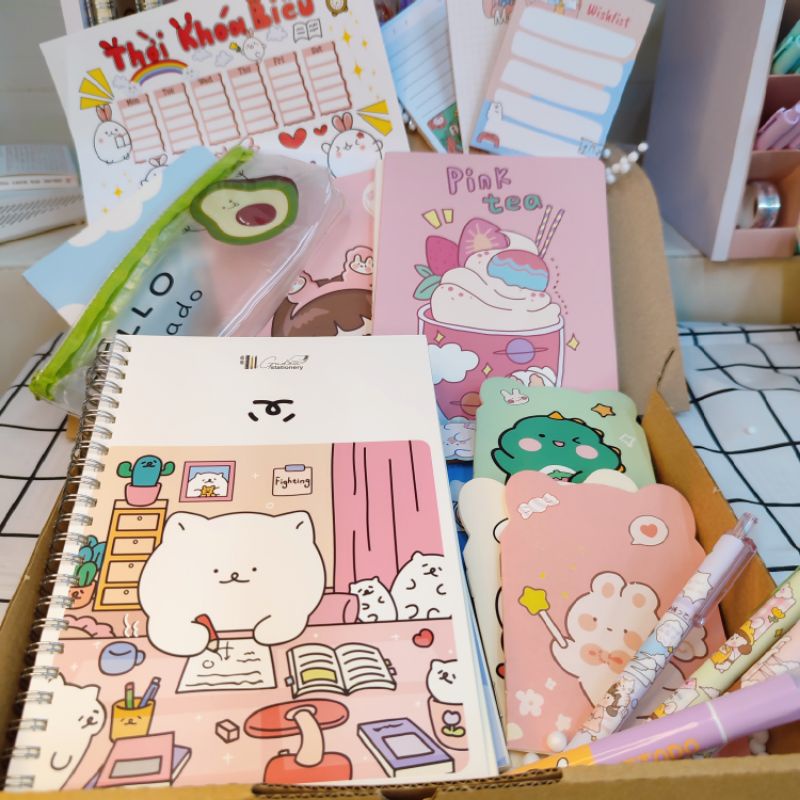 Set quà tặng sinh nhật 24 món đầy đủ đồ học tập