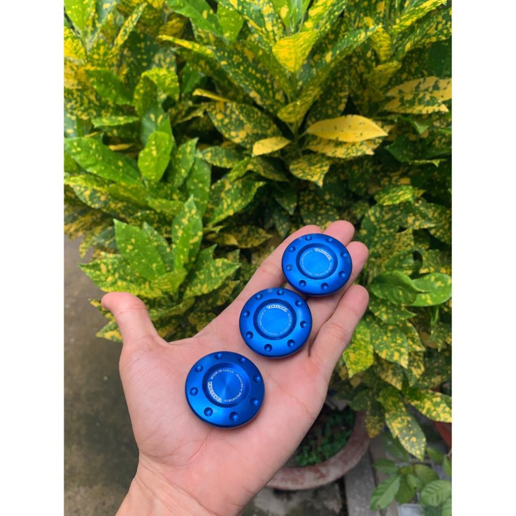 Nút che sên/ chụp carte
