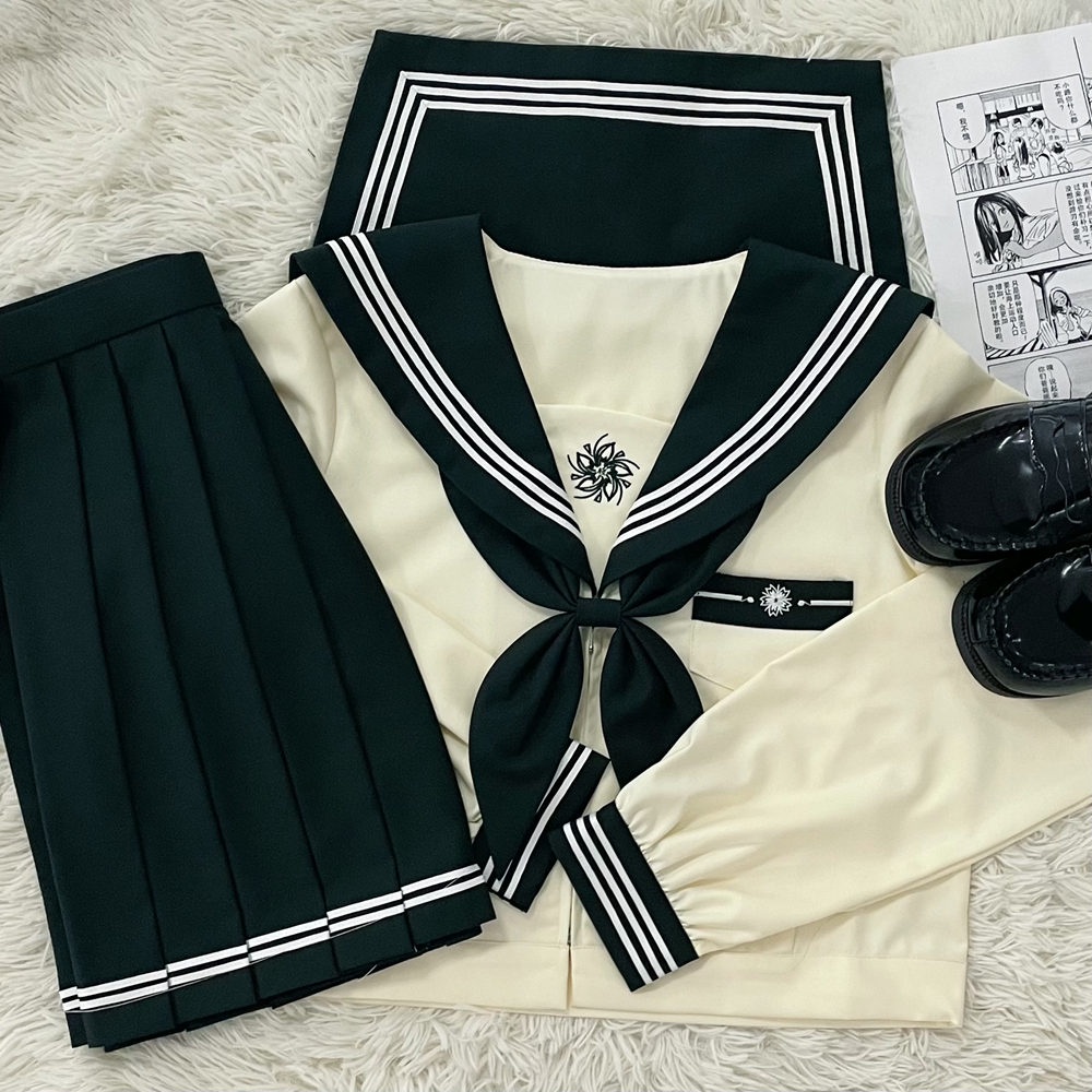 Seifuku/ Set váy đồng phục học sinh Nhật Bản: áo cổ thủy thủ thêu hoa anh đào nơ đuôi cá